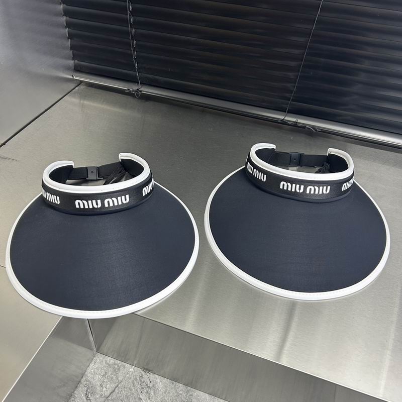 Miumiu Visor (17)